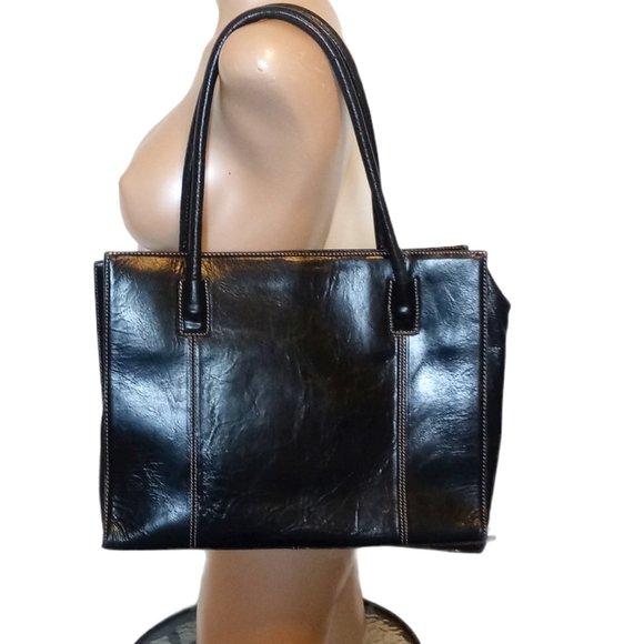 Maxx New York Handbags - MAXX NEW YORK SIGNATURE LARGE BLACK BAG